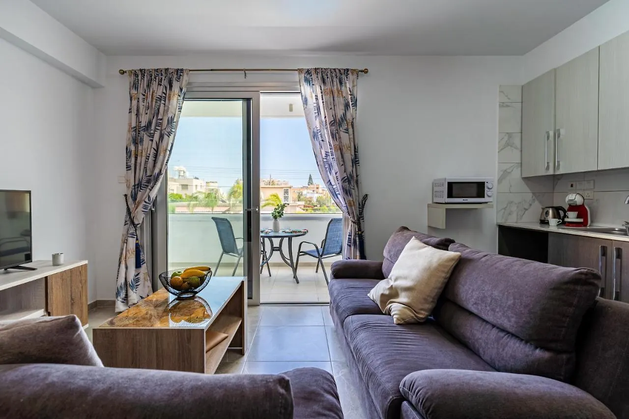 شقة Brightly Lit 1- Br In لارنكا 0*,  قبرص