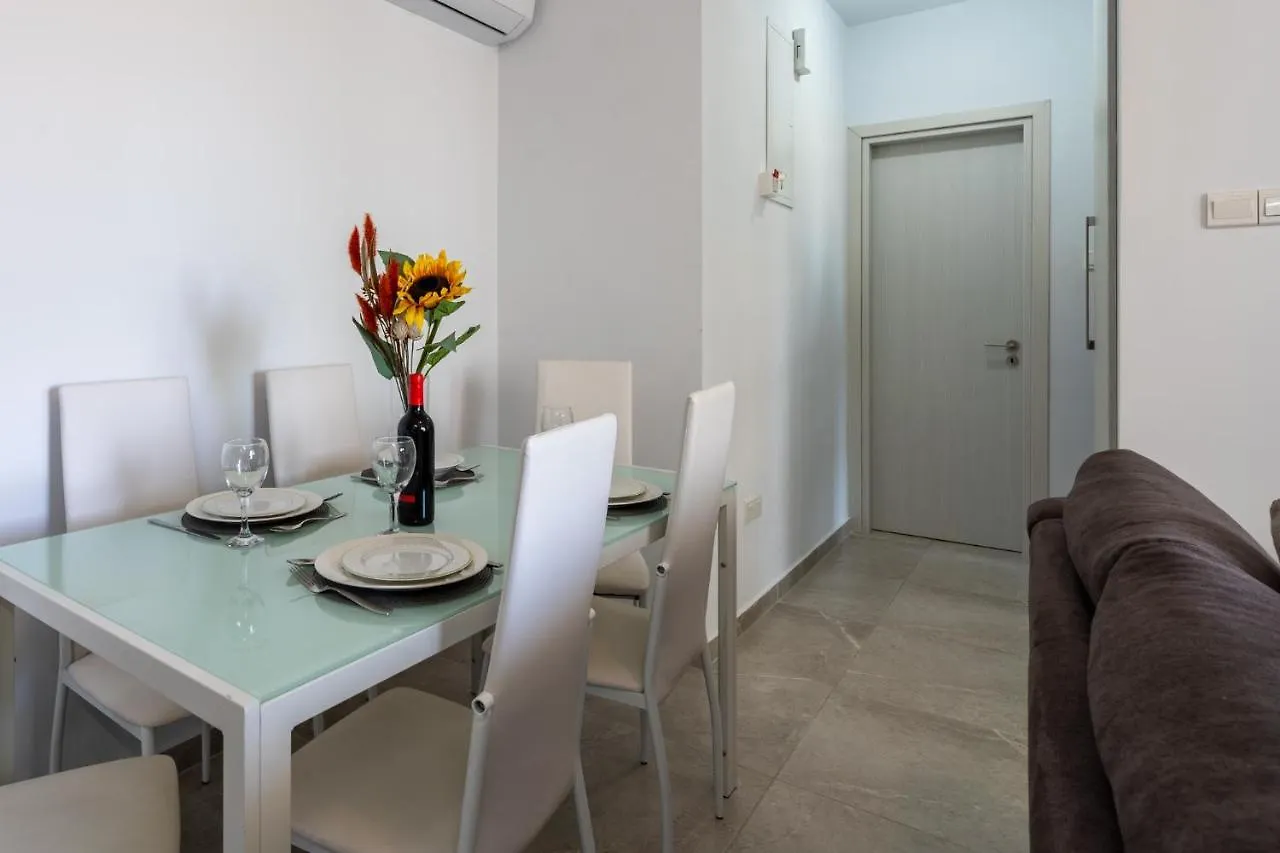 شقة Brightly Lit 1- Br In لارنكا
